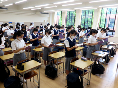 香蘭女学校ヒストリーエリア」の祝別を執り行いました | 最新の